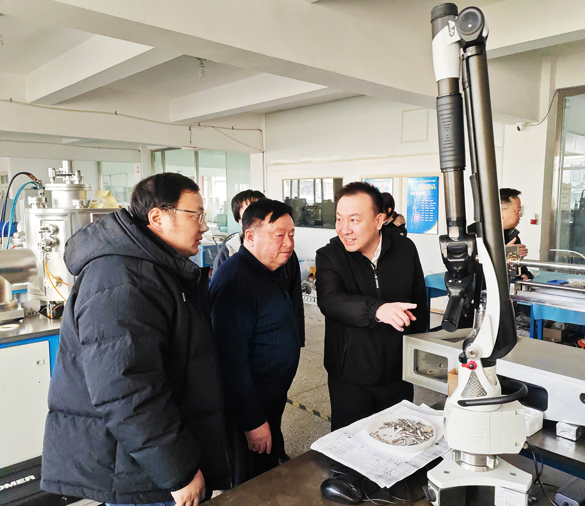 区领导莅临我公司走访慰问